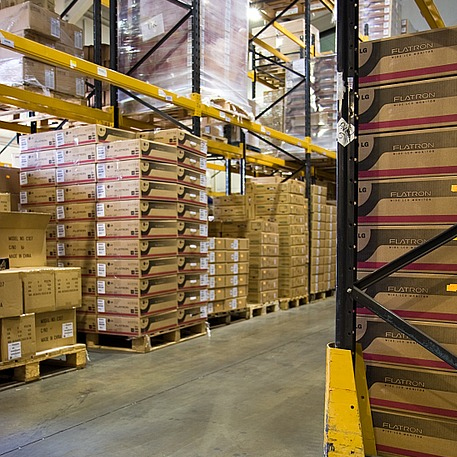 Paletizar de forma segura por F2 Servid